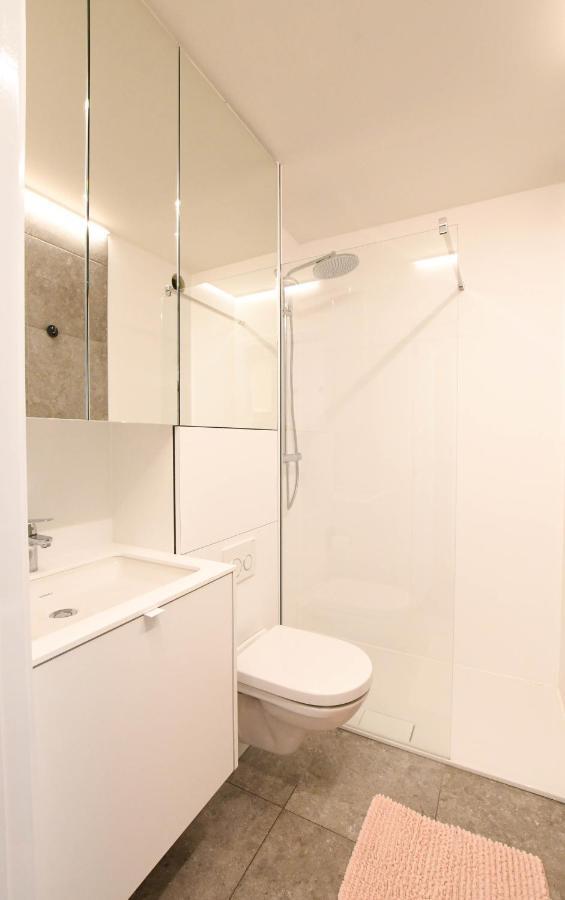 Zeezicht Fully Renovated Appartement